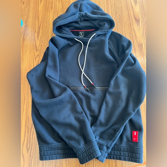 Nike Kyrie hoodie - Picture 1 of 3